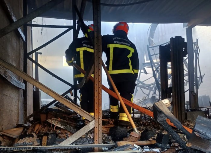 Retour sur l’incendie rue des Quilles à Chessy ce lundi 21 septembre 2026